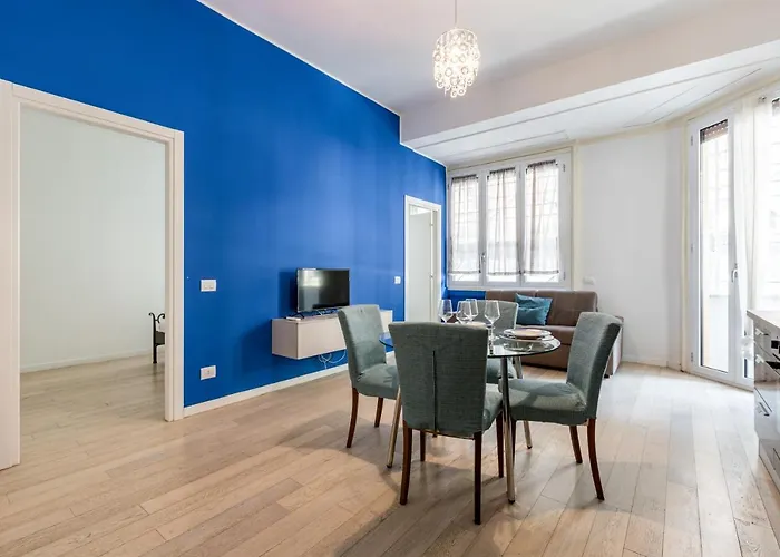 Guesthost - Central Station Renovated Apt